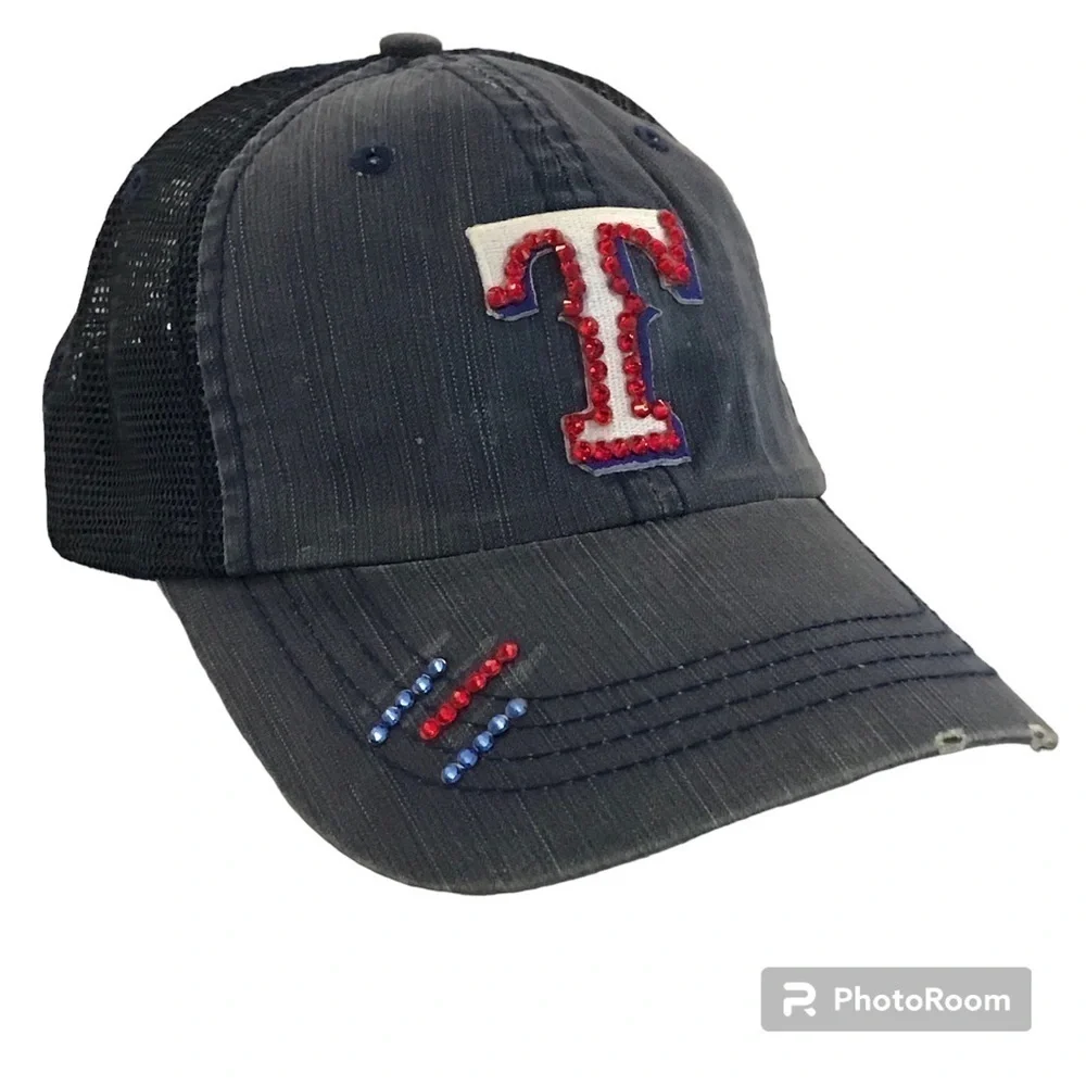 MLB Texas Ranger Women's Distressed Trucker Cap